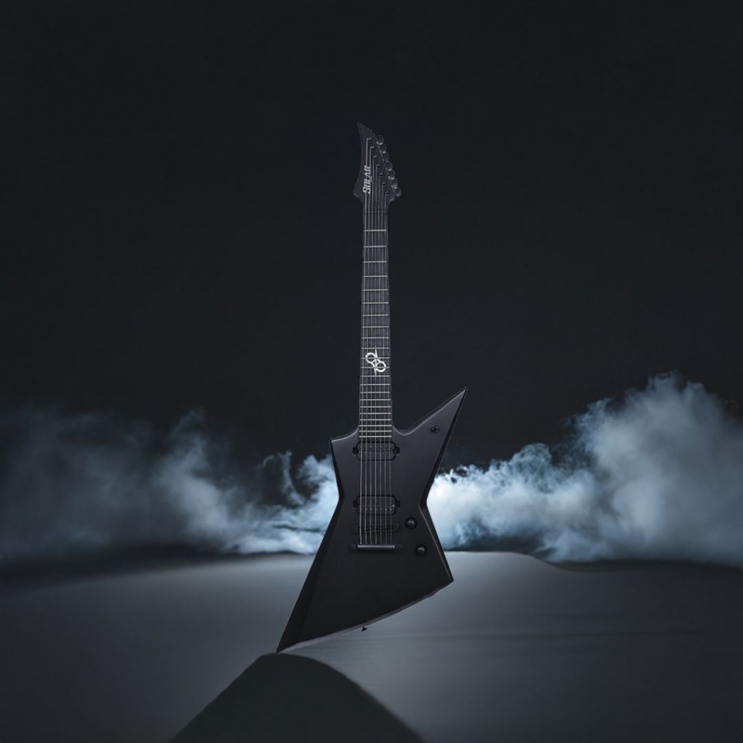 solar-e27c-carbon-black-matte-guitarra-electrica-7-cuerdas-incluye-funda-5974