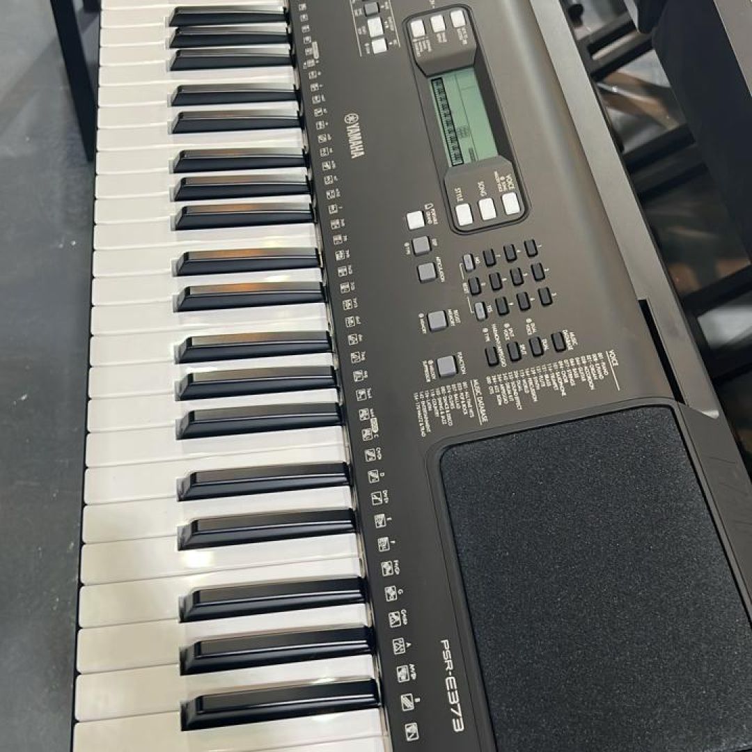 yamaha-psr-e373-teclado-61-teclas-segunda-mano-impecable-6598